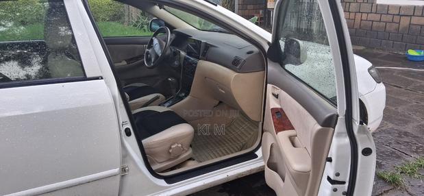 Toyota Corolla 2006 White