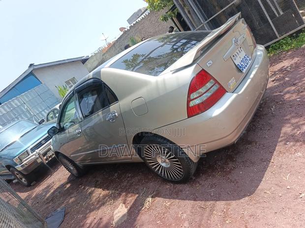 Toyota Corolla 2004