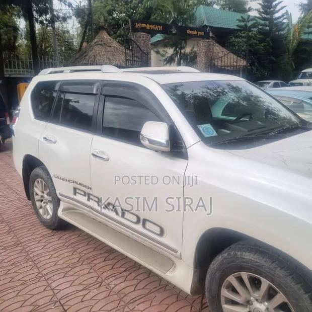 Toyota Land Cruiser Prado 2.8 D-4D 2015 White