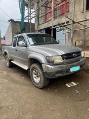 Toyota Hilux 2.5 Cab 2005 Silver for sale
