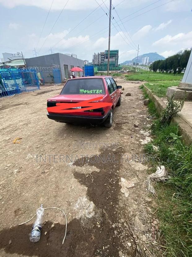 Toyota Corolla 1986 Red
