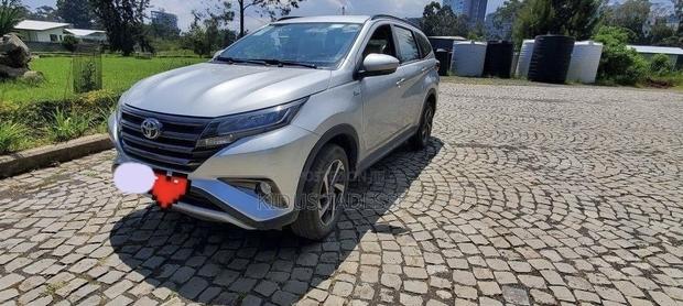 Toyota Rush 1.5 AWD 2021 Silver