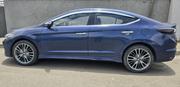 Hyundai Avante 2017 Blue for sale