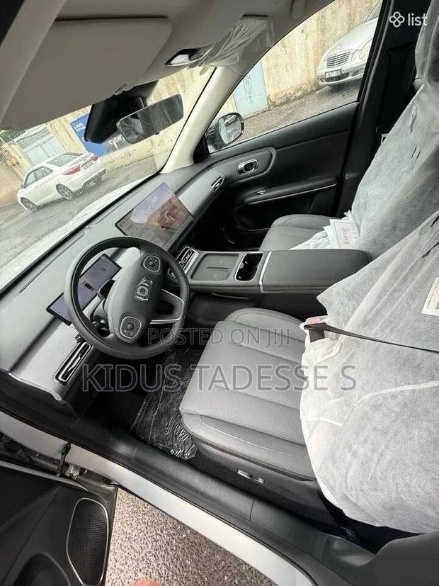 New Changan Nevo Q07 Laser Honorable Edition 2026 Gray