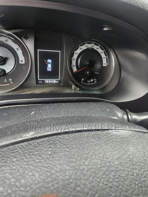 Toyota Hilux 2020 Beige
