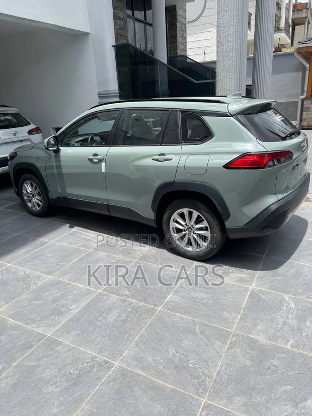 New Toyota Corolla Cross 2025 White