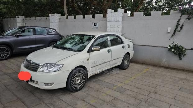 Toyota Corolla 2007 White