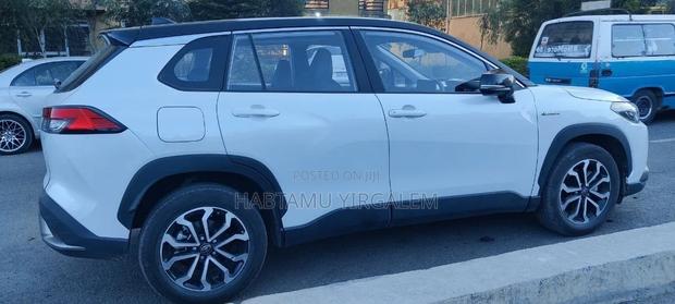 Toyota Frontlander 2023 White