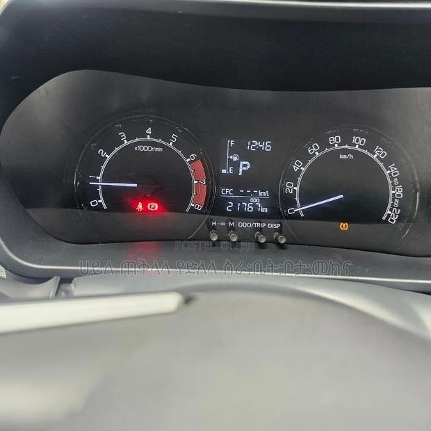 Toyota Raize 2022 Red