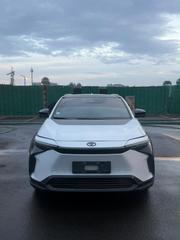 Toyota bZ4X 71.4 kWh AWD 2023 White for sale