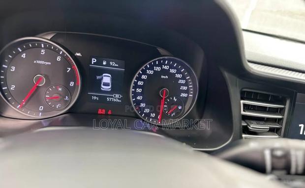 Hyundai Avante 2020 Gray