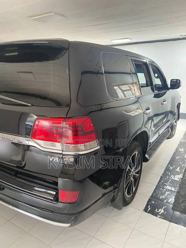 Toyota Land Cruiser 4.5 V8 DSL 2012 Gray
