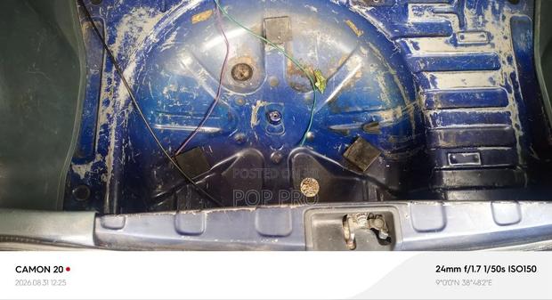 Toyota Vitz 2001 Blue