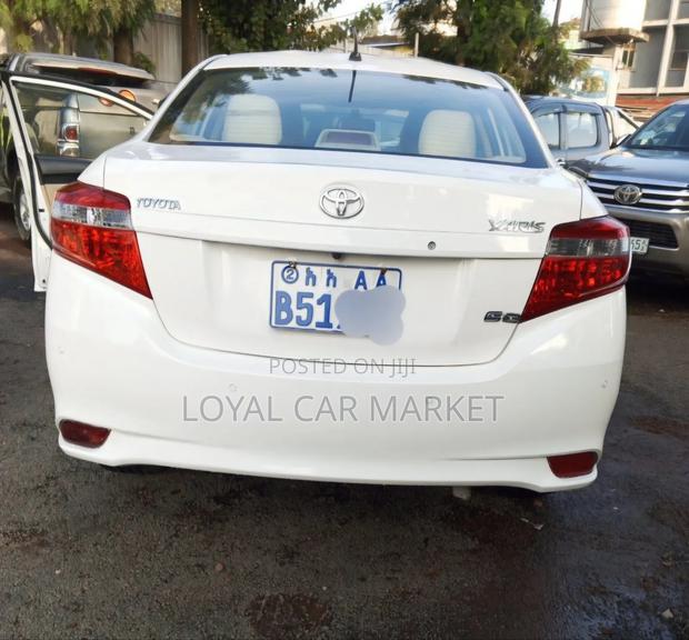 Toyota Yaris 2014 White