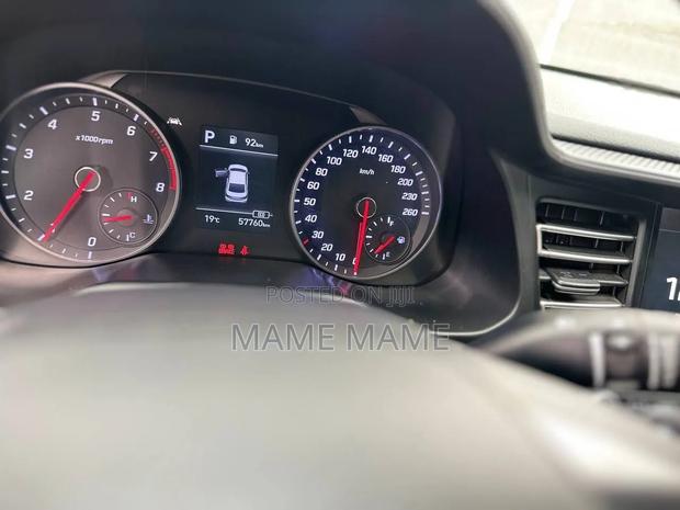 Hyundai Avante 2020 Gray