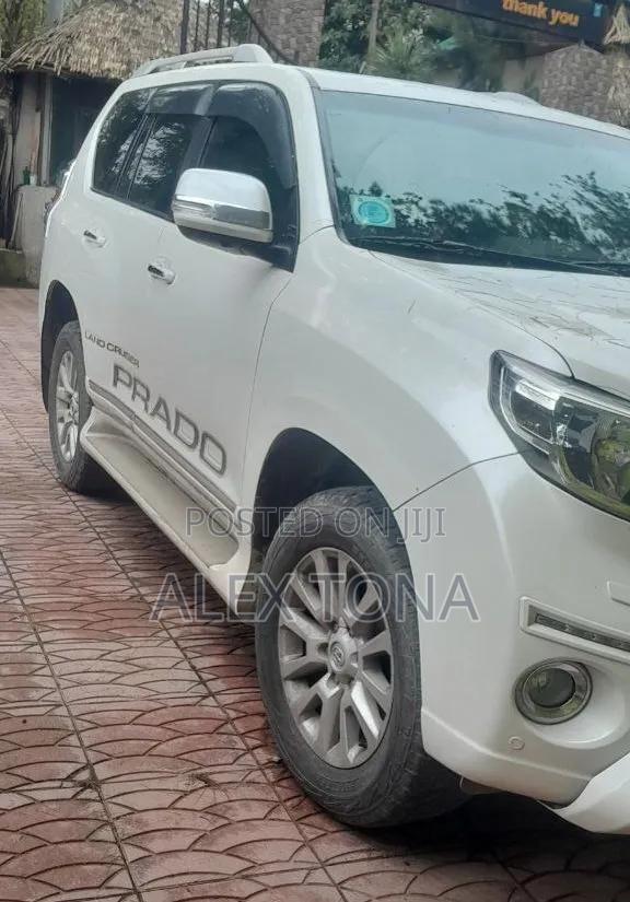 Toyota Land Cruiser Prado 2014 White