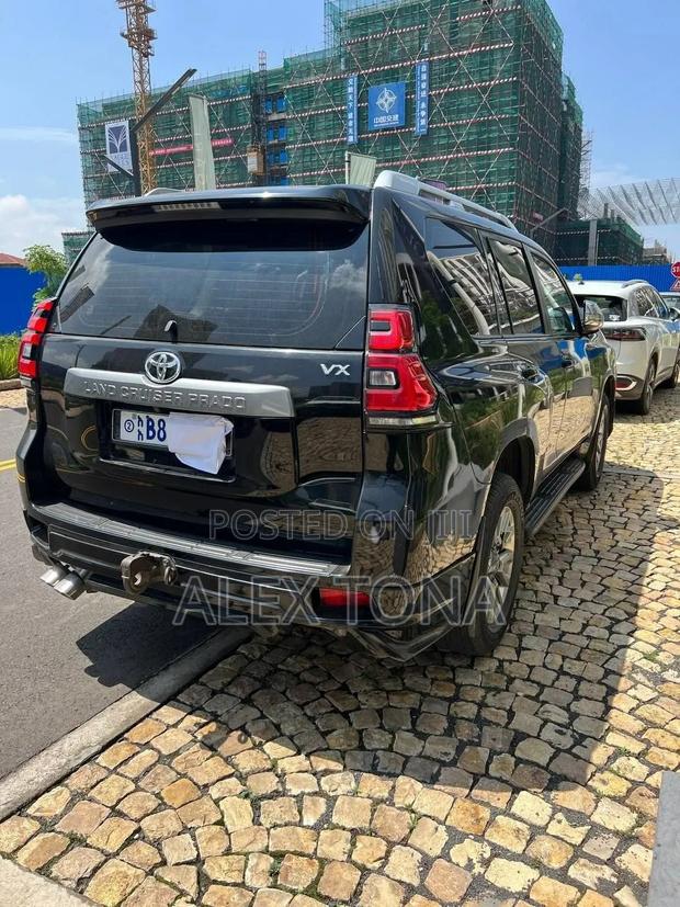 Toyota Land Cruiser Prado 2020 Black