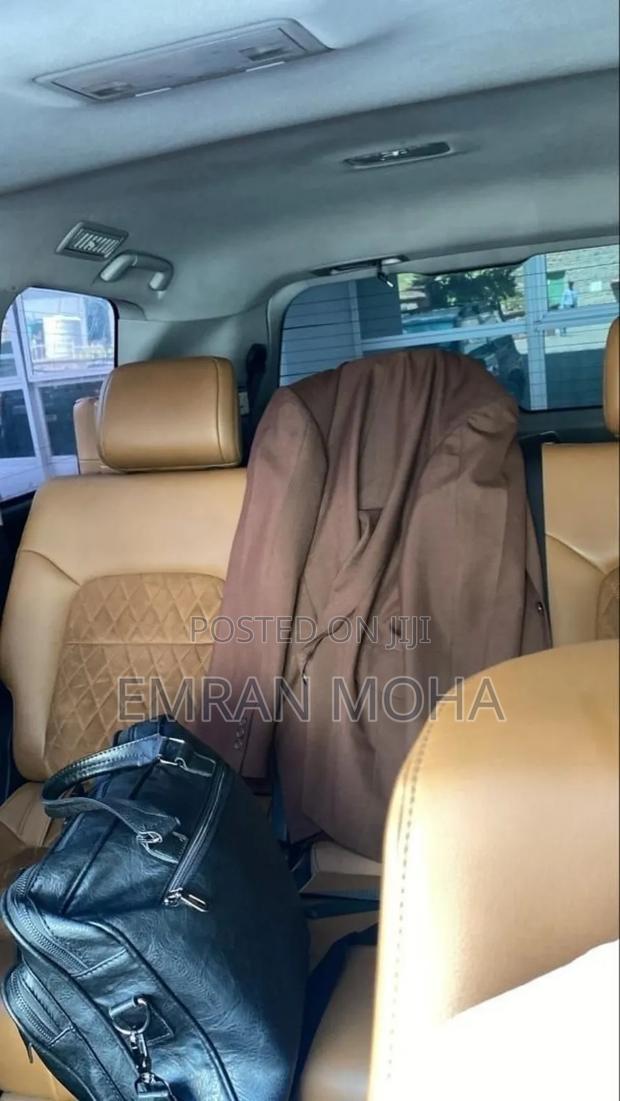 Toyota Land Cruiser 2020 White