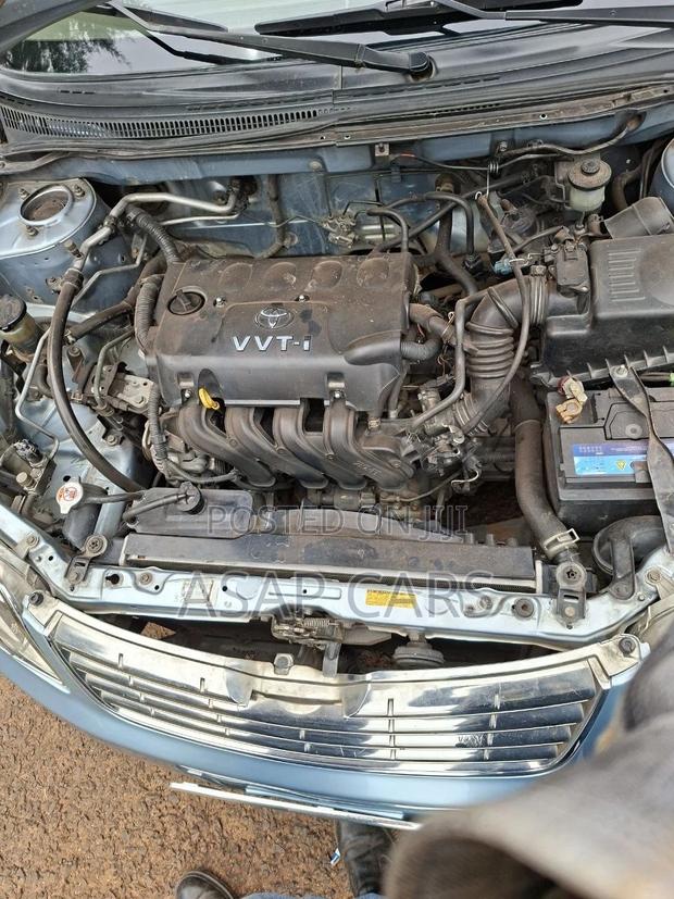 Toyota Corolla 2005 Blue