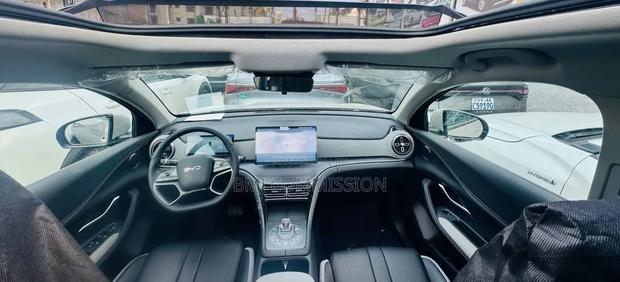 BYD Sealion 05 DM-i 2025 Black
