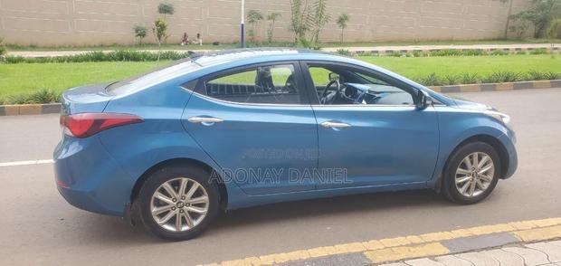 Hyundai Avante 2014
