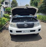 Toyota Land Cruiser 2014 White for sale