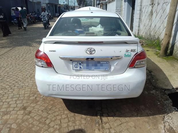 Toyota Belta 2010 White