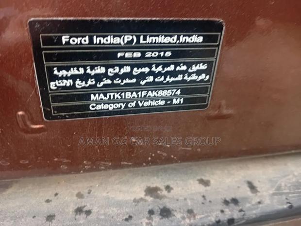 Ford Fiesta 2015 Gold