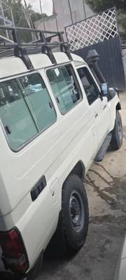 Toyota Land Cruiser 2011 White for sale