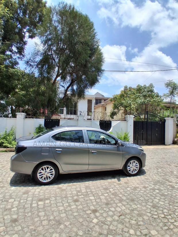 Mitsubishi Attrage 2022 Gray