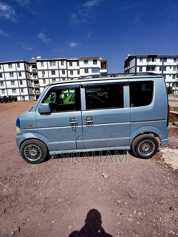 Suzuki Every Wagon 2012 Blue