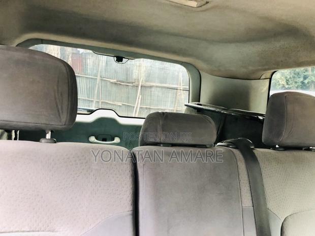 Toyota Land Cruiser 2009 White