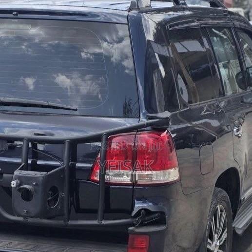 Toyota Land Cruiser 2011 Black