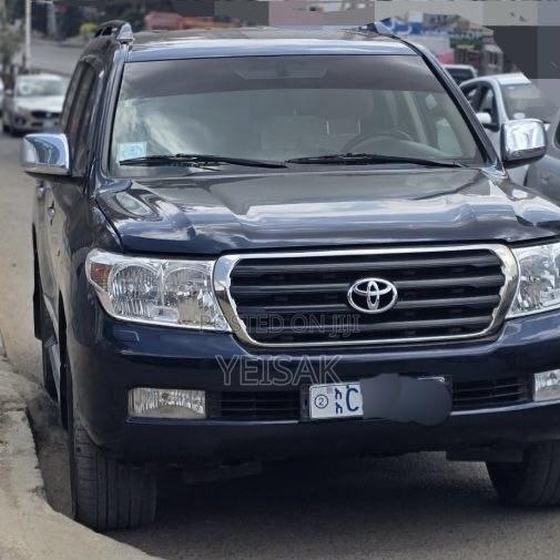 Toyota Land Cruiser 2011 Black