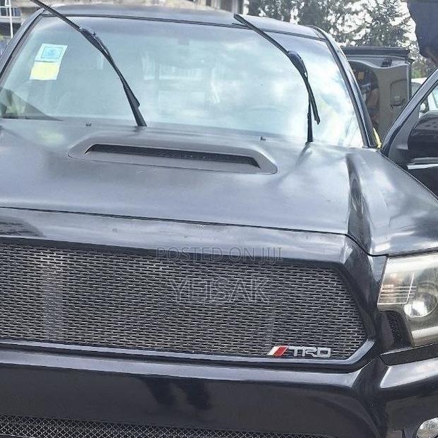 Toyota Tacoma 2012 Black