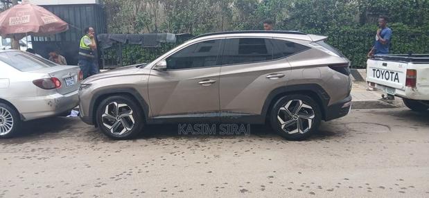Hyundai Tucson Limited 2022 Blue