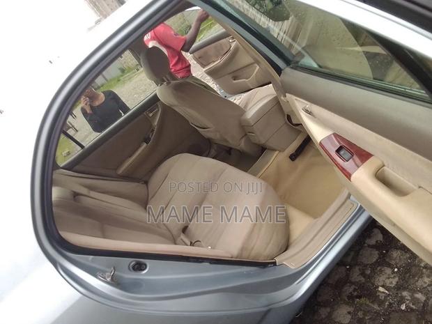 Toyota Corolla 2006 Gray