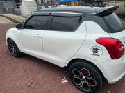 Suzuki Swift 2021 White for sale