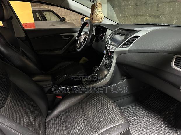 Hyundai Avante 2014 Gray