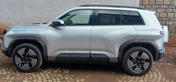 BYD Leopard 3 2025 Silver
