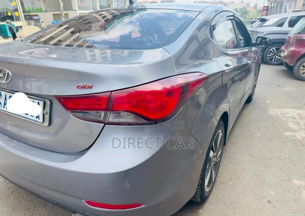 Hyundai Avante 2014 Silver