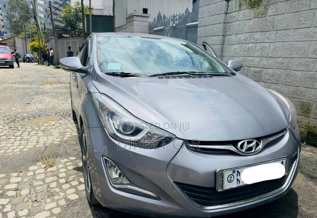 Hyundai Avante 2014 Silver