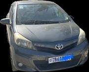 Toyota Yaris 2013 Gray for sale