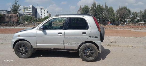 Daihatsu Terios 1999 Gray