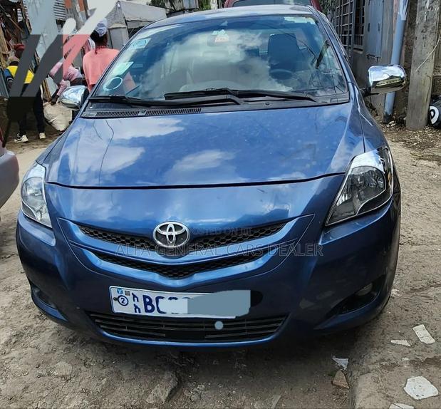 Toyota Yaris 2011
