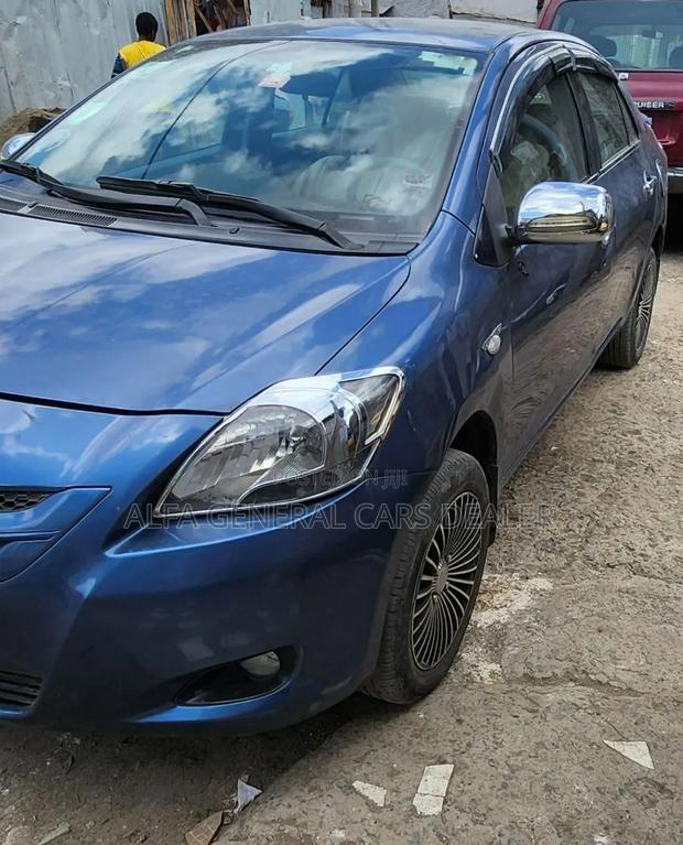 Toyota Yaris 2011