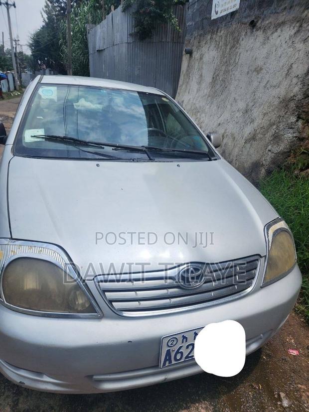 Toyota Corolla 2005 Silver