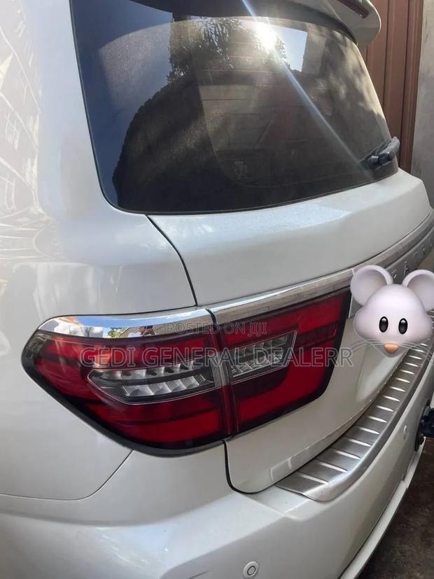 Nissan Patrol 2016 White