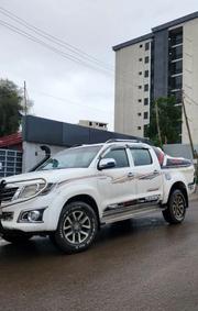 Toyota Hilux 3.0 D-4D 4x4 2013 White for sale