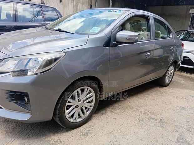 Mitsubishi Attrage 2021 Gray